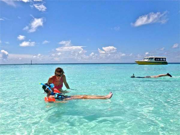 Stages pour apprendre à nager en vacance aux Maldives