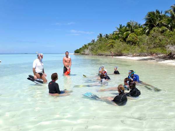 Stages pour apprendre à nager en vacance aux Maldives