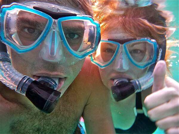 Stage de natation pour apprendre à nager en la mer Au Nord de la Mer Rouge