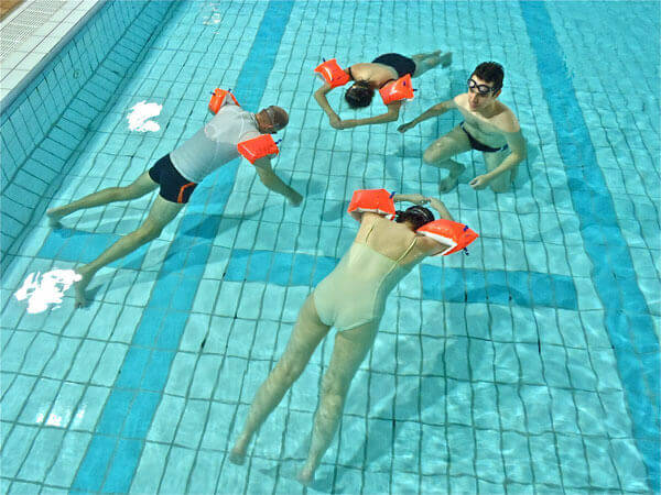 Cours de natation en stage soirée