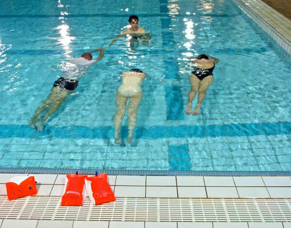 Cours de natation en stage soirée